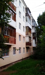 Преображаются фасады домов Орджоникидзевского района